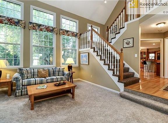 New Designer Carpet on Staircase!