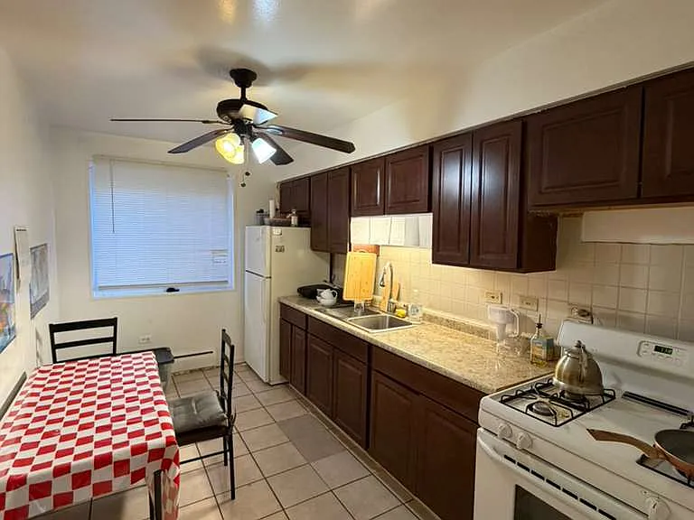 2113 Howard St #2A — Photo 6