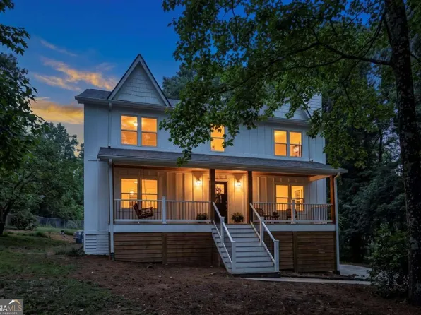 807 Emerald Fls, Woodstock, GA 30189