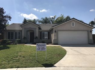 2117 S Crenshaw Ct, Visalia, CA 93277