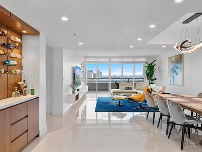 848 Brickell Key Dr APT 2506, Miami, FL, 33131