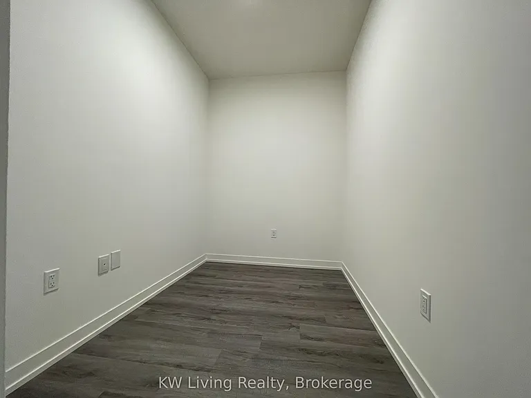 138 Downes St #918 — Photo 13