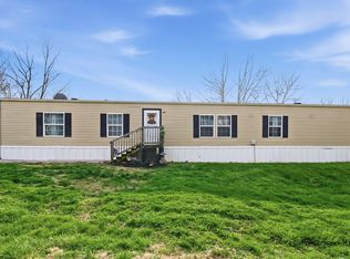 415 L E Junction Rd, Winchester, KY 40391