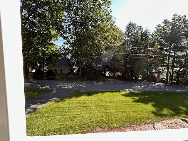 28 Lakewood Manor Rd — Photo 11