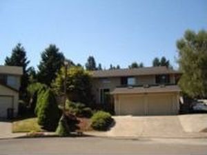 1135 Royal Ct, West Linn, OR, 97068