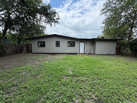 3rd image of 5409 ARNESON DR