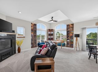 5196 Sassafras Dr Unit 313, Fitchburg, WI 53711
