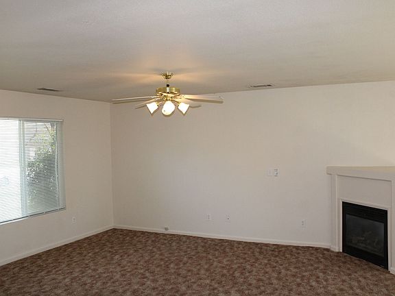 2nd image of 3720 Vinewood Dr