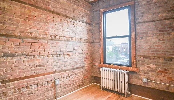 Rented by MNS | media 42