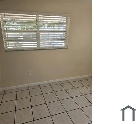 1010 N 69th Way — Photo 36
