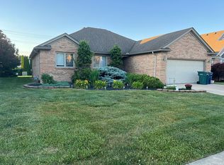 850 Saint Johns Blvd, Lincoln Park, MI 48146