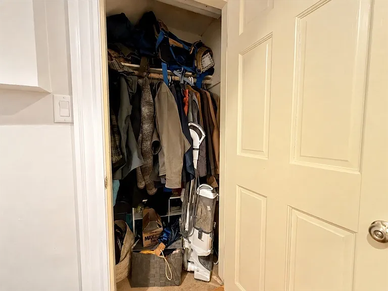 41 Pinckney St #B — Photo 5