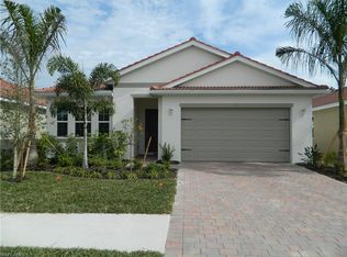 3919 Crosswater Dr, North Fort Myers, FL 33917