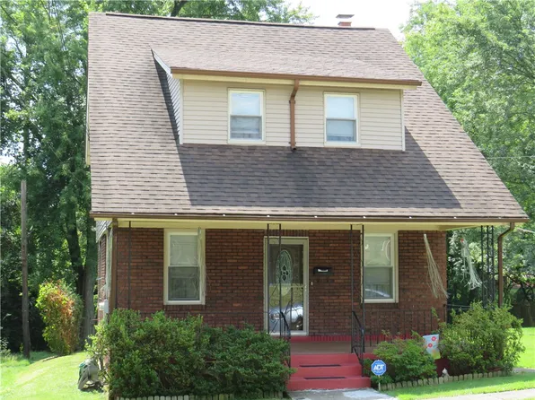 365 New York Ave, Clairton, PA 15025