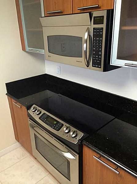 1st image of 1800 N Bayshore Dr APT 3604