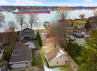 8401 River Rd, Marine City, MI 48039