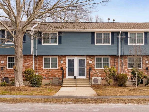 86 Hooper Rd #86, Dedham, MA 02026