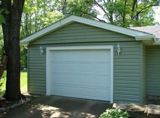 2706 Bainbridge Ave, Youngstown, OH