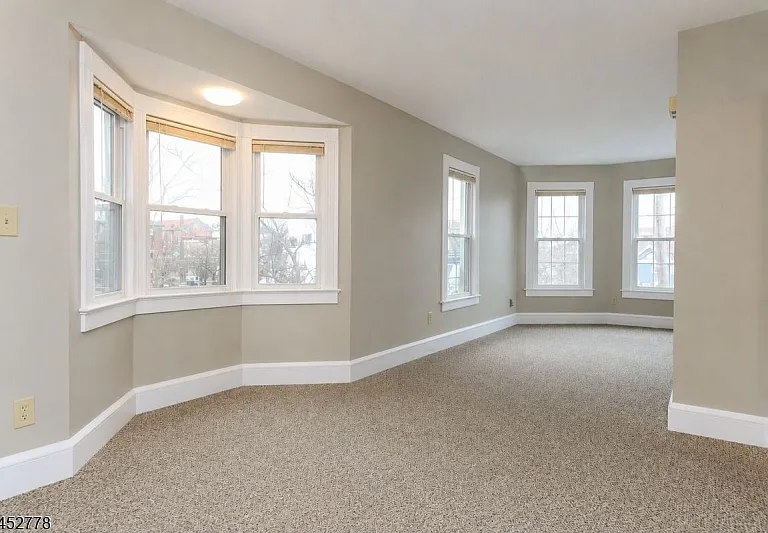 11 Montague Pl #2 — Photo 7