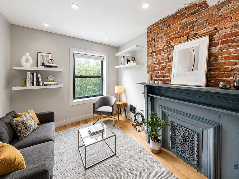 1167 Dean St #3L — Photo 4