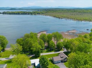 440 Mills Point Rd, Colchester, VT 05446