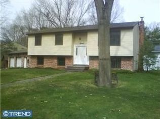 816 Saratoga Ter, Turnersville, NJ 08012