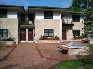 1013 Leeper Ave, South Bend, IN 46617