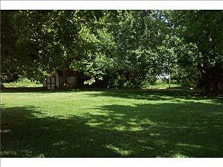 3rd image of 4917 Beech Dr
