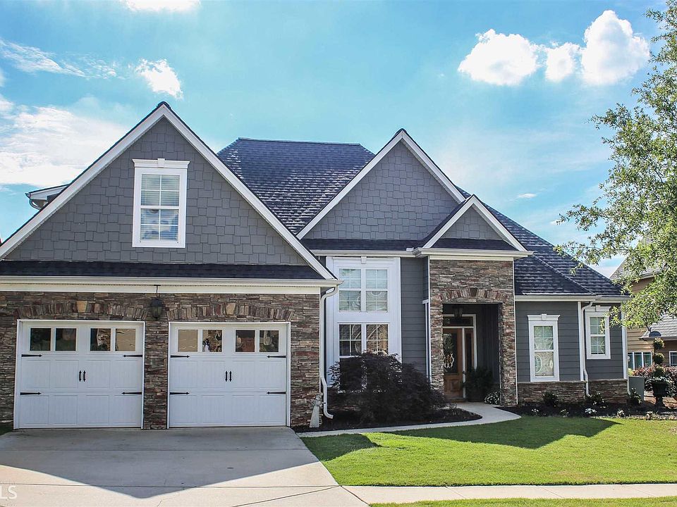 1st image of 339 Stillwood Dr