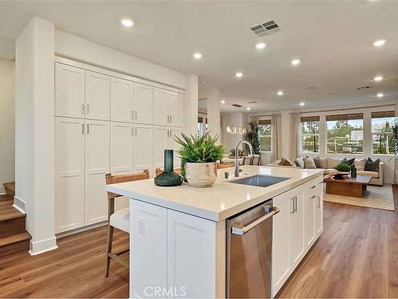 2nd image of 1829 Lychee St