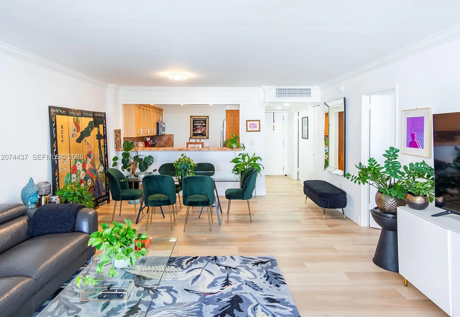 Arlen Beach Condo — Photo 3