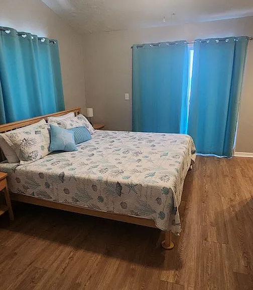 8208 Presidential Ct — Photo 26