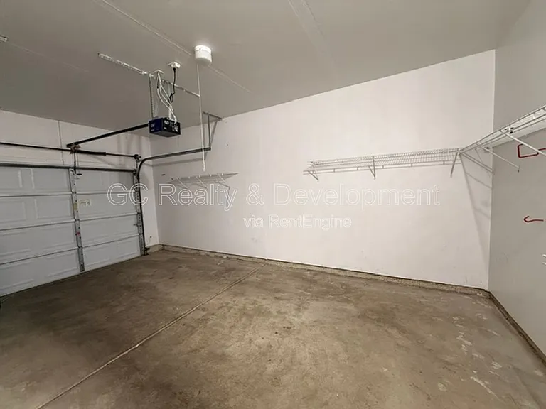 12961 Pennsylvania Ave — Photo 18