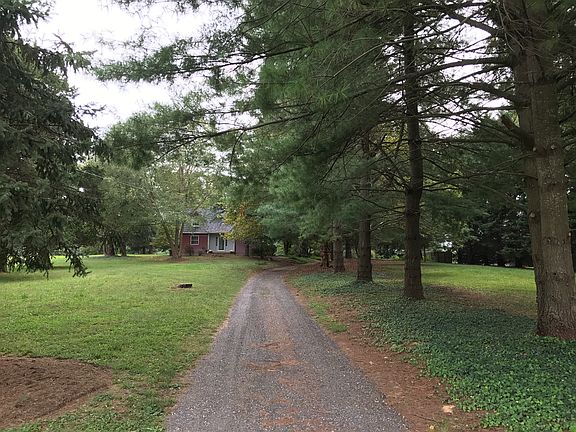 2nd image of 89 Friendship Rd