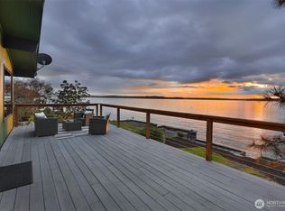 6317 Beach Dr SW, Seattle, WA 98136