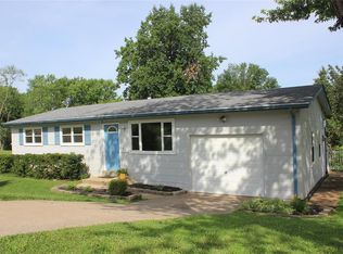 10743 Mueller Rd, Saint Louis, MO 63123