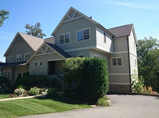 34 Colbourne Cres, Brookline, MA 02445