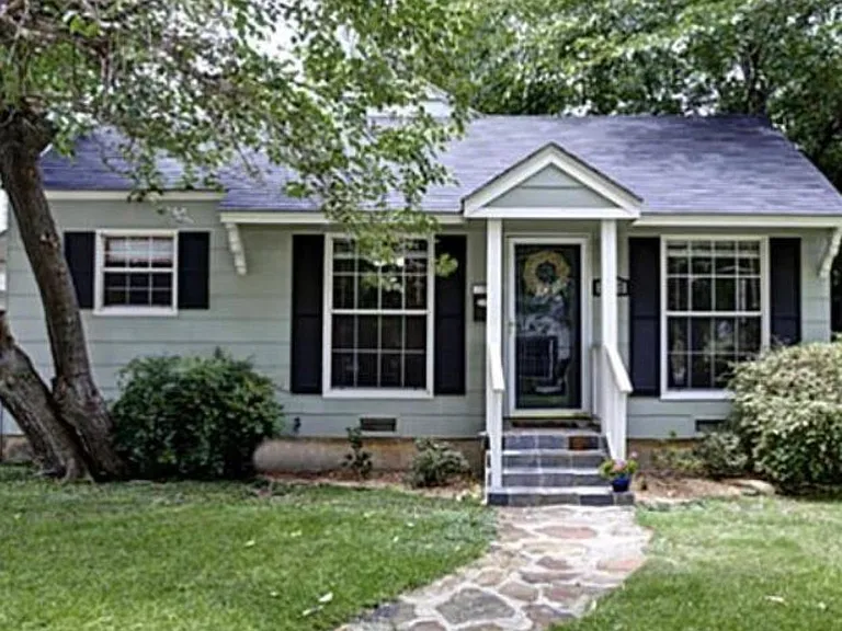 3937 Locke Ave — Photo 1