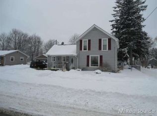 69357 Grove St, Richmond, MI 48062
