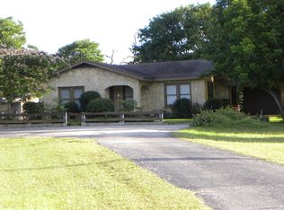 10016 Johns Rd, Boerne, TX 78006