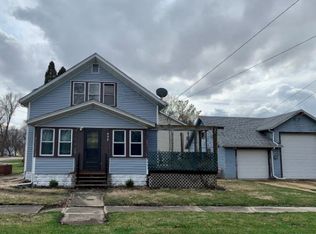 902 Berylan St, Belvidere, IL 61008