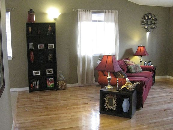 2nd image of 2611 W 44th St