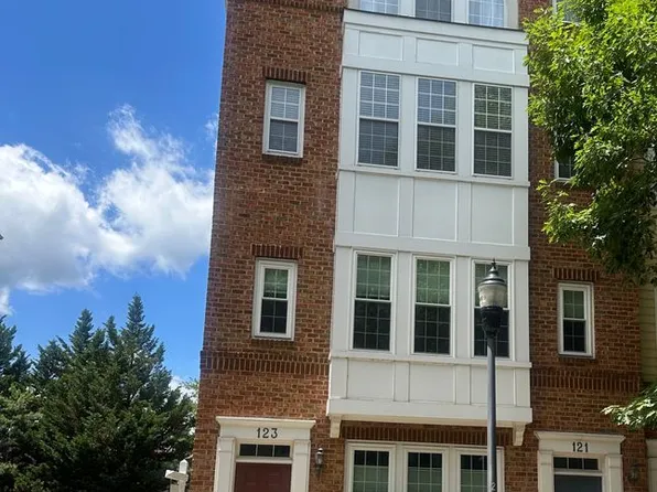 123 Bucksfield Rd #123, Gaithersburg, MD 20878