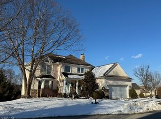 13 Witherwood Dr, Hardyston Twp., NJ 07419