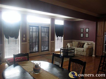 Sitting/Dining Area in Kitchen