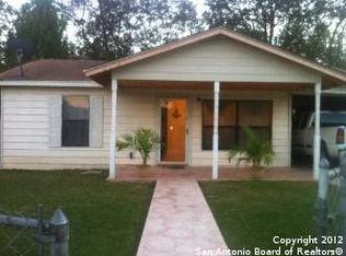 910 Clovis Pl, San Antonio, TX 78221