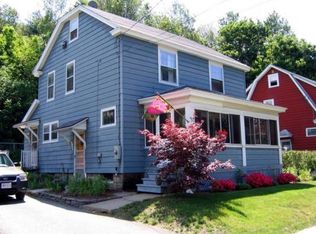26 Grove St, Turners Falls, MA 01376