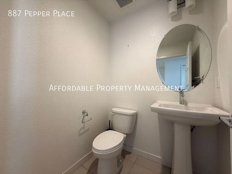 887 Pepper Pl — Photo 9