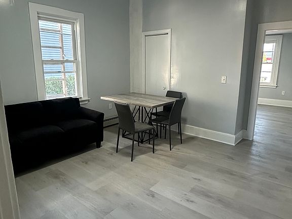 3rd image of 23 Weston St #1