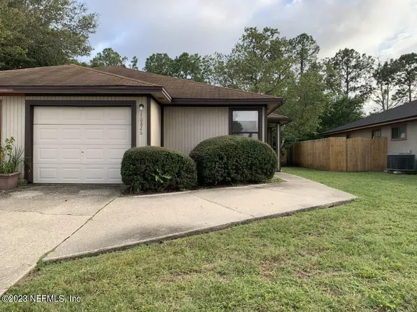 10826 IRONSTONE Drive S, Jacksonville, FL 32246